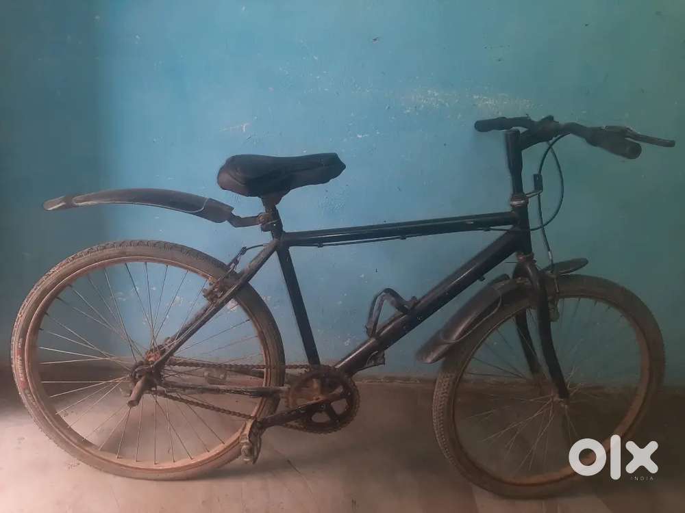 black  cycle hero sprint