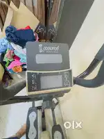 Cross trainer