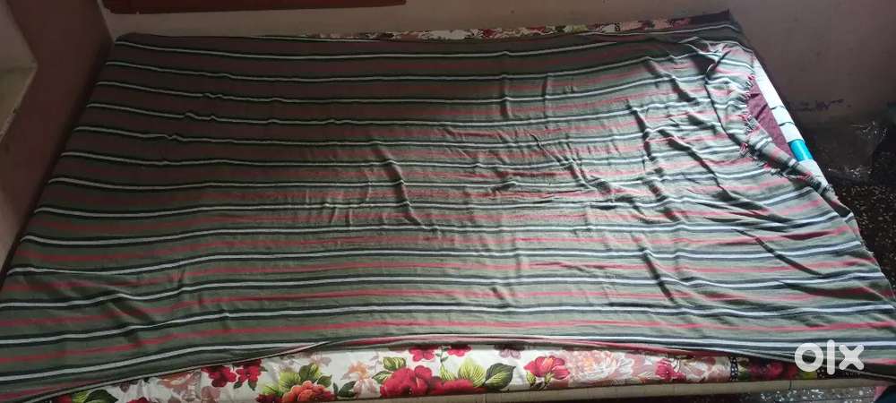 Bed niwad wala in Good condition