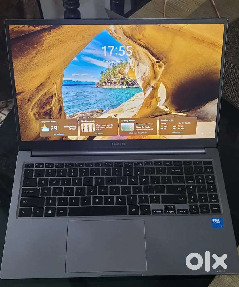 Samsung book 4, 16GB RAM, 512GB SSD, I7 150U processor