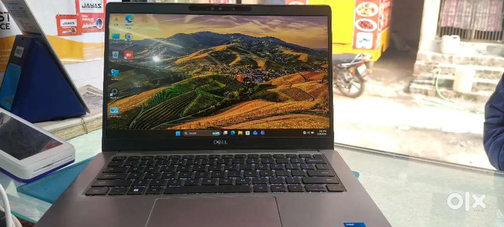 Dell latitude 5340 screen tauch laptop