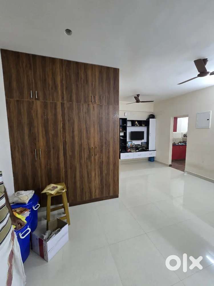 Perumbakam flat for sale