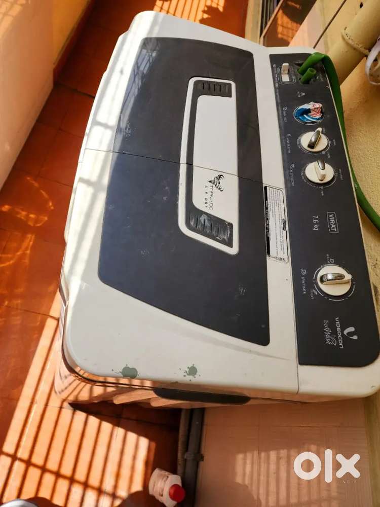 Videocon Virat semi automatic washing machine
