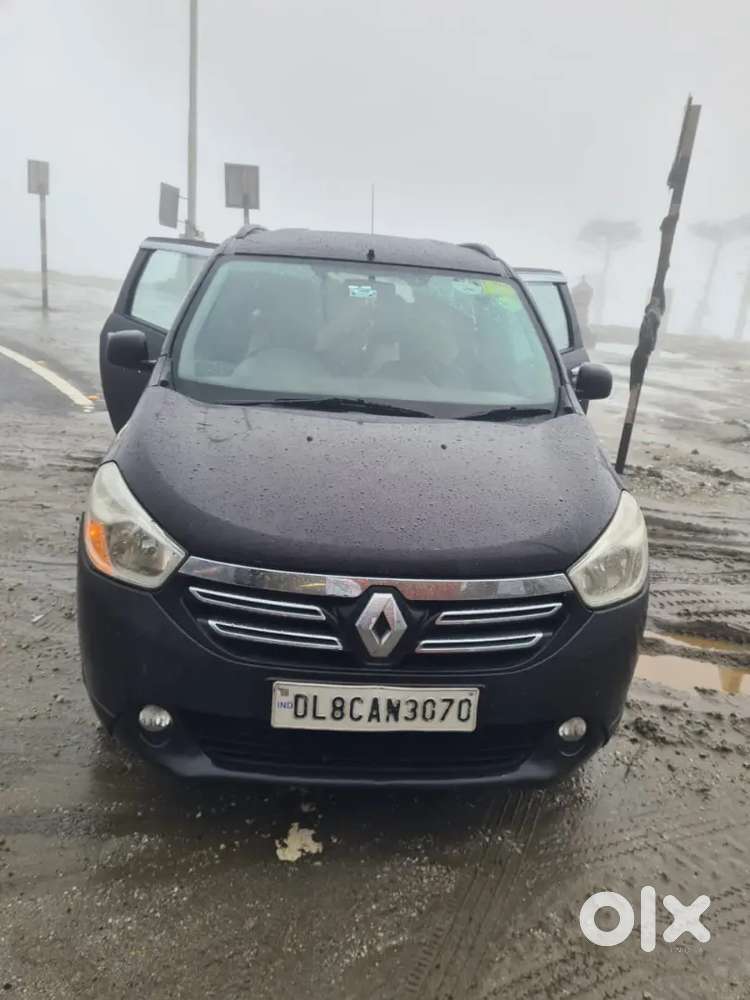 Renault Lodgy 2016 Diesel 99000 Km Driven