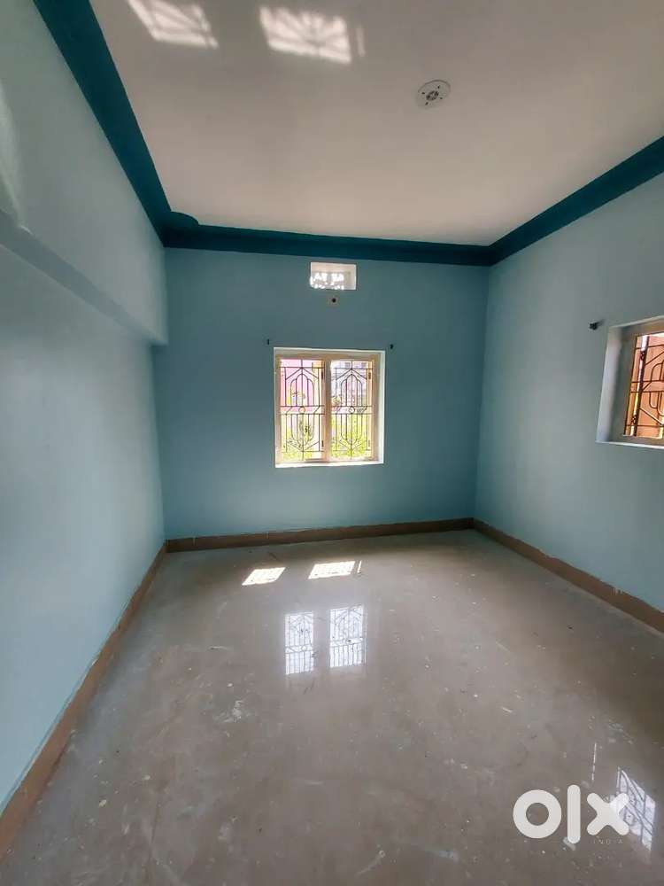 Newly renovated house in gandhi nagar close to schools like MPS AND KV