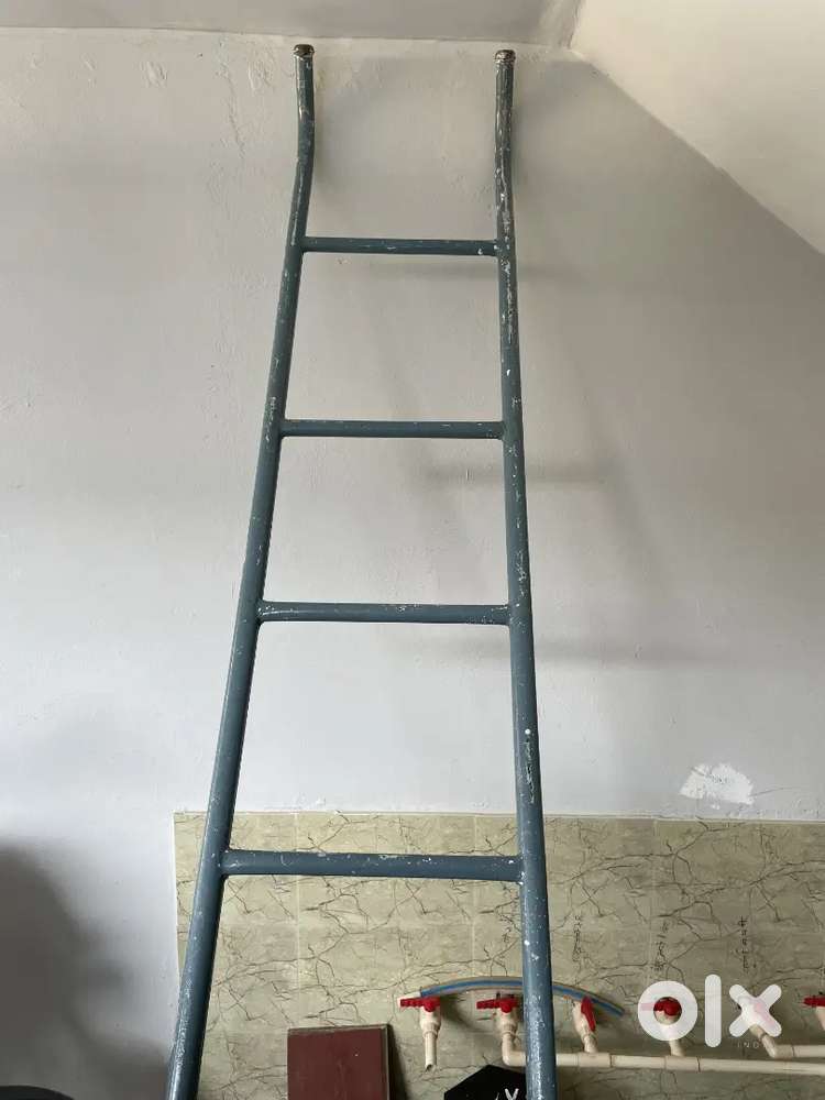 9 foot ladder