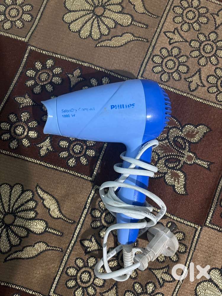Hair dryer