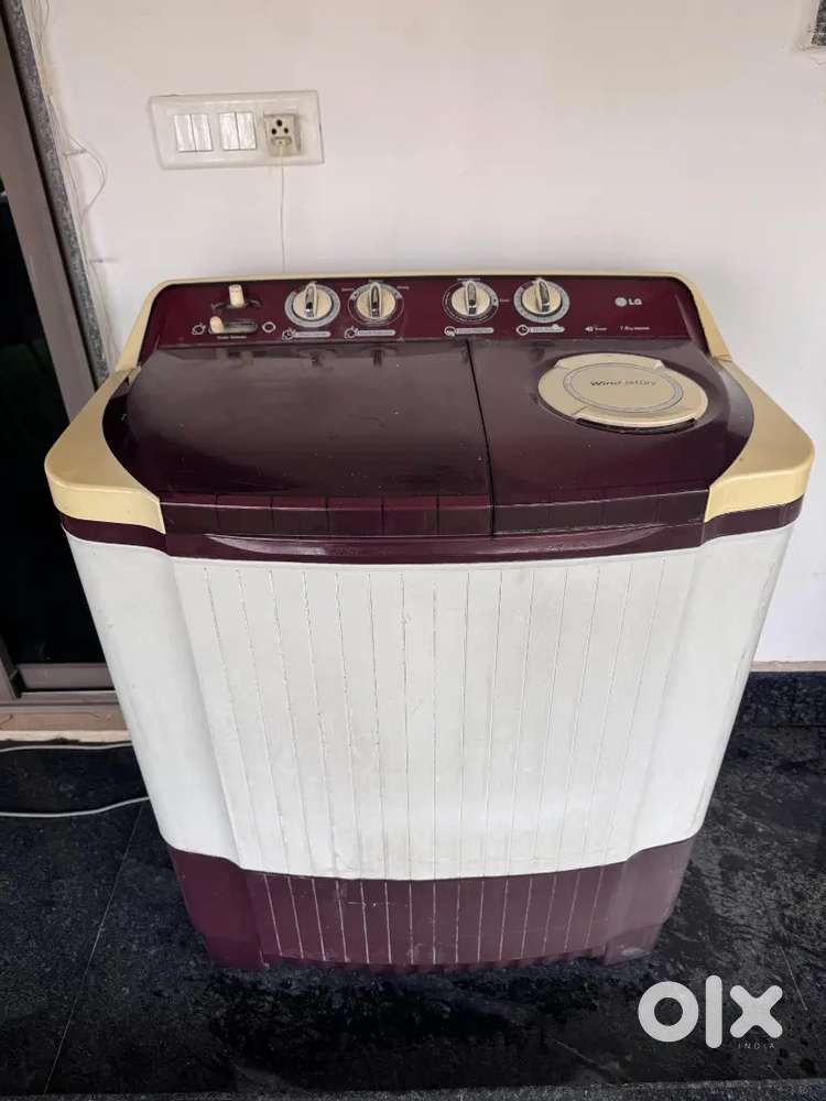LG 7.8 KG Semi-Automatic Washing Machine – Good Condition