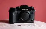 Fujifilm XT2 (X-T2, XT 2) camera (Body Only)