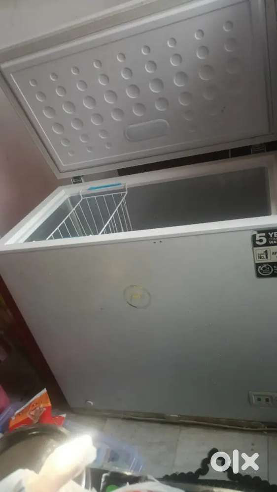 Deep freezer 200 litre 5 year warranty