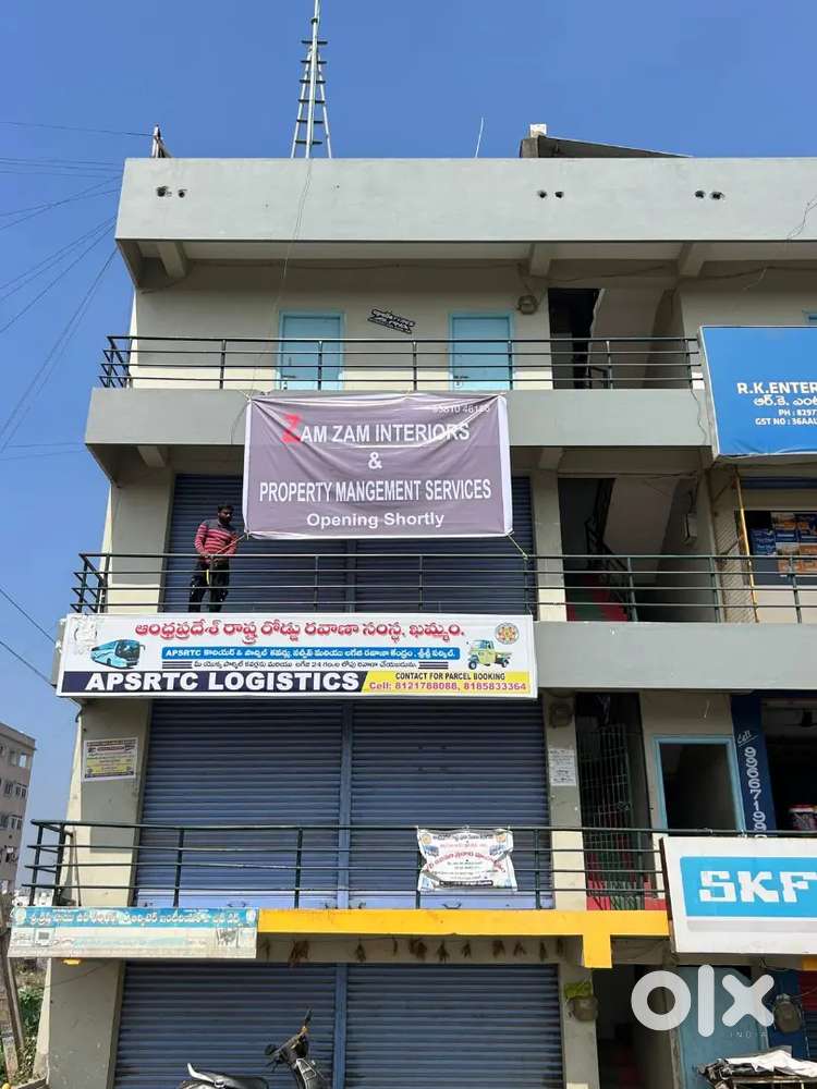 Shop Rent @Sri Sri Circle, Land Lease @ Kmm-Suryapet Highway