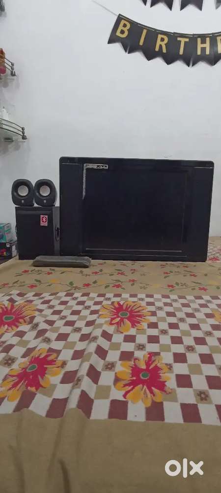 LCD TV 21 INCH WITH BLUETOOTH SPEAKER