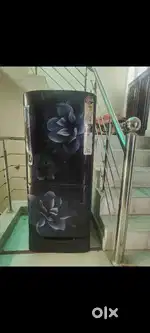 Samsung 183 L Fridge Only 1 Year Old