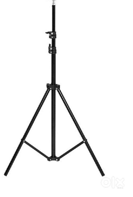 TRIPOD STAND 7ft ADJUSTABLE , BLACK COLOR