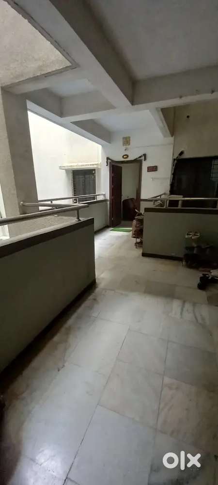2 BHK FOR SALE GLORIOUS PLAZA II