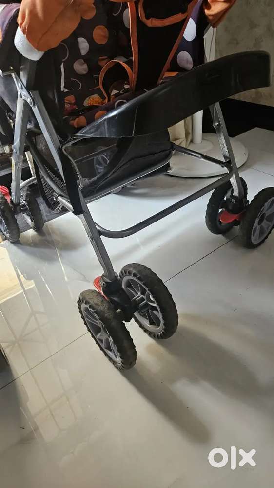 Luvlap Stroller for kids