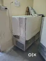 Ice cooling counter
