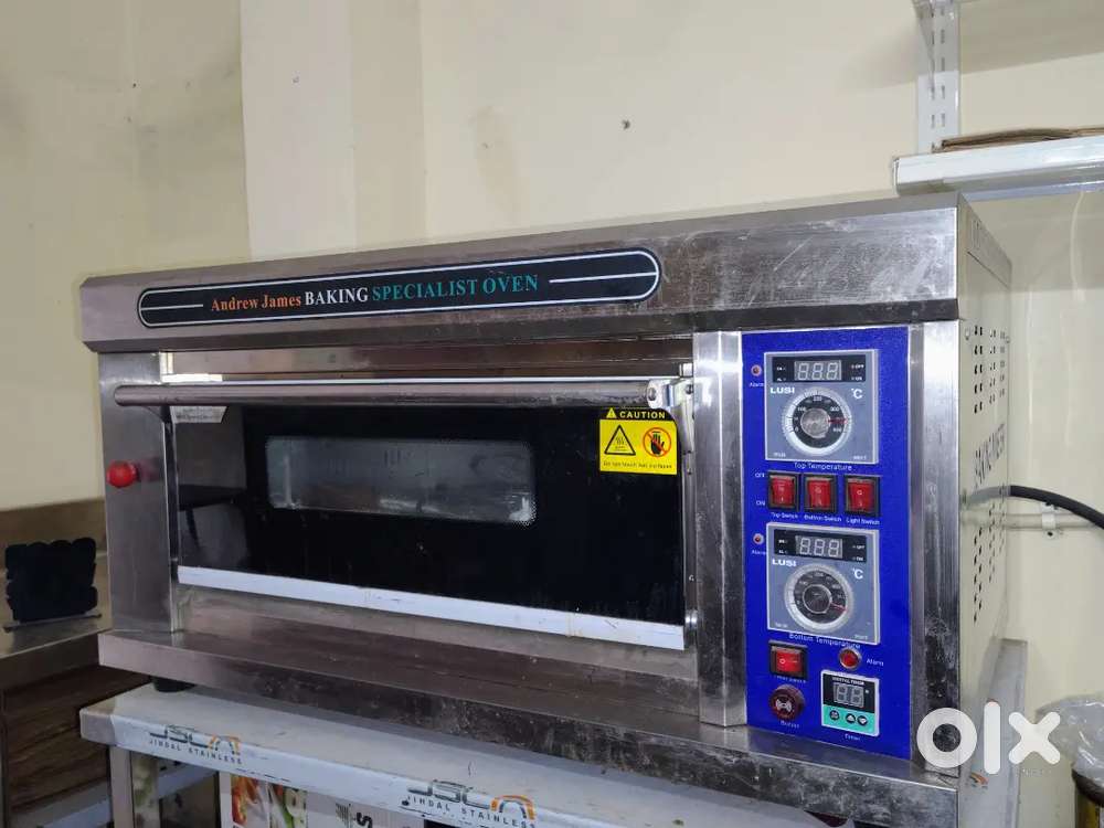 Makeline & commercial Pizza oven