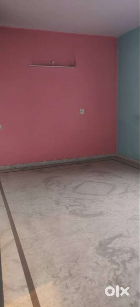 Shivpuram Phase1 Kusumkhera Haldwani near hanuman mandir, near RTO off