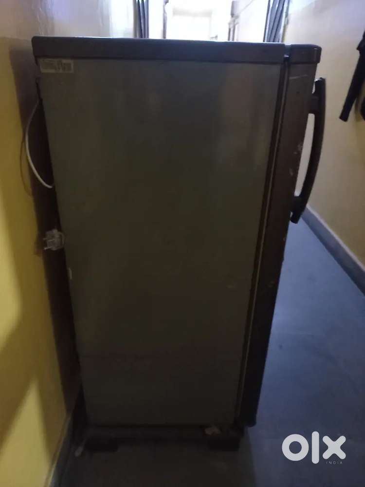 Very fair condition LG FRIDGE proper working