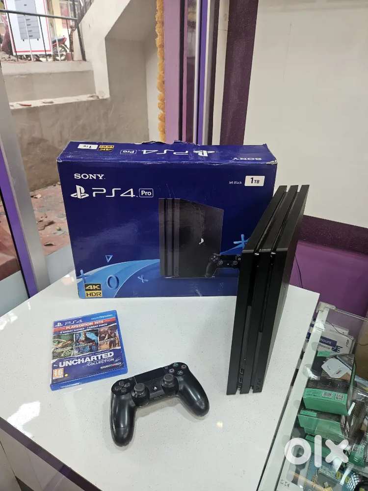 Sony PS4 Pro 1TB in Sealcut Condition