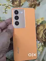 Vivo Y200e