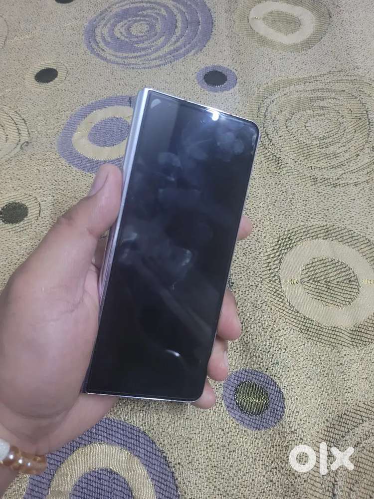 Fold 5 blue colour 12gb 512gb in good condition