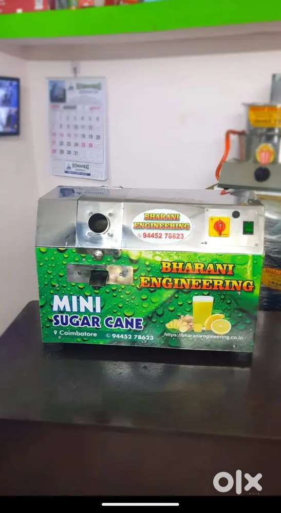 Sugarcane juice extractor
