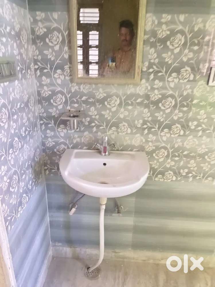 Semi furnished 2bhk apartment