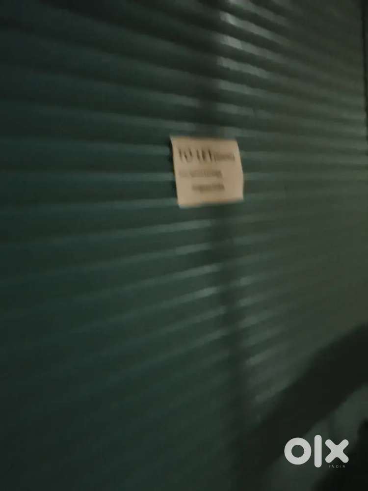 Shoop for rent