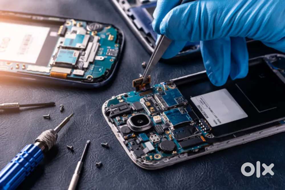 Jarurat hai Mobile repairing technician Rohini sector 16 mobile market