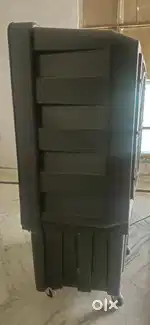 New condition cooler 7,8 month old