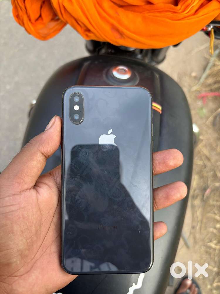 I phone xs 64 gb 81 battery health