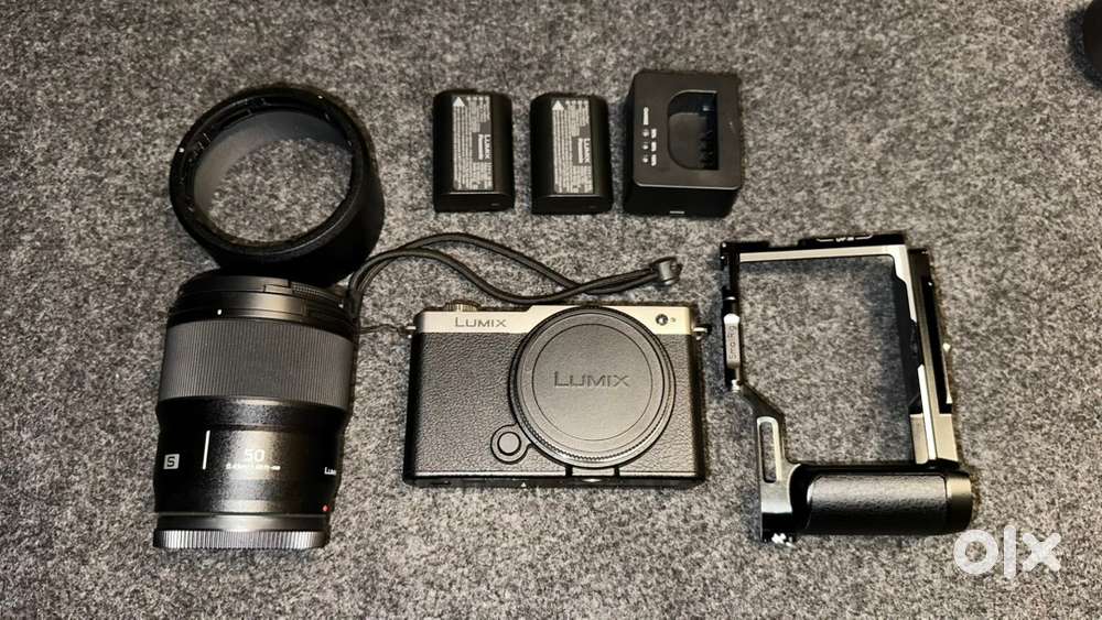Under Warranty Lumix S9 with 50mm f1.8 Lens, SmallRig Cage, Battery