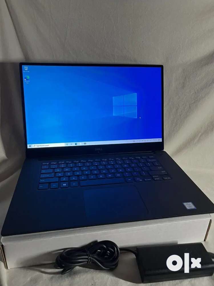 Dell Precision 5530 Laptop (Intel i7, 512GB SSD, 32GB RAM)