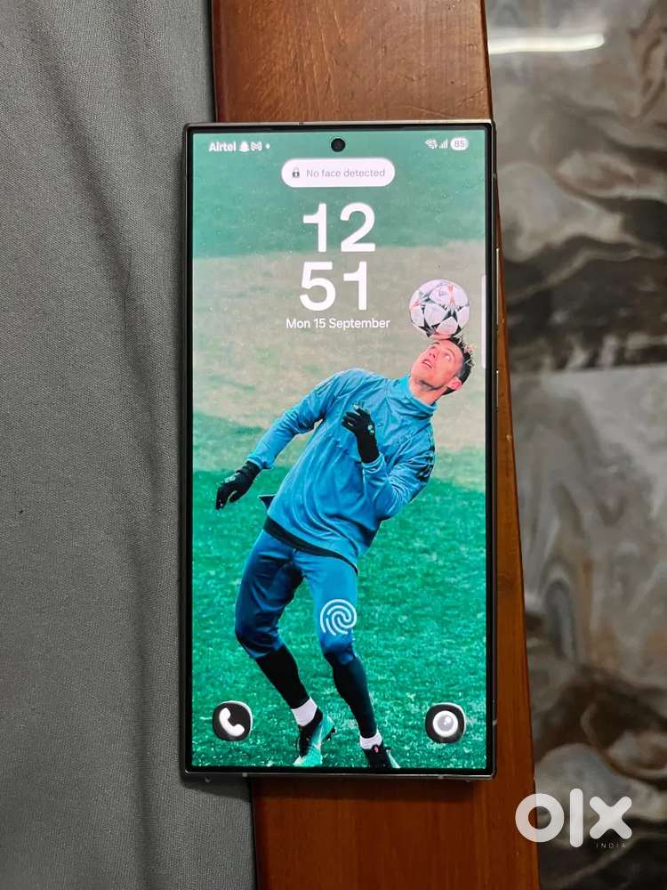 Samsung S24 Ultra 5g Violet colour
