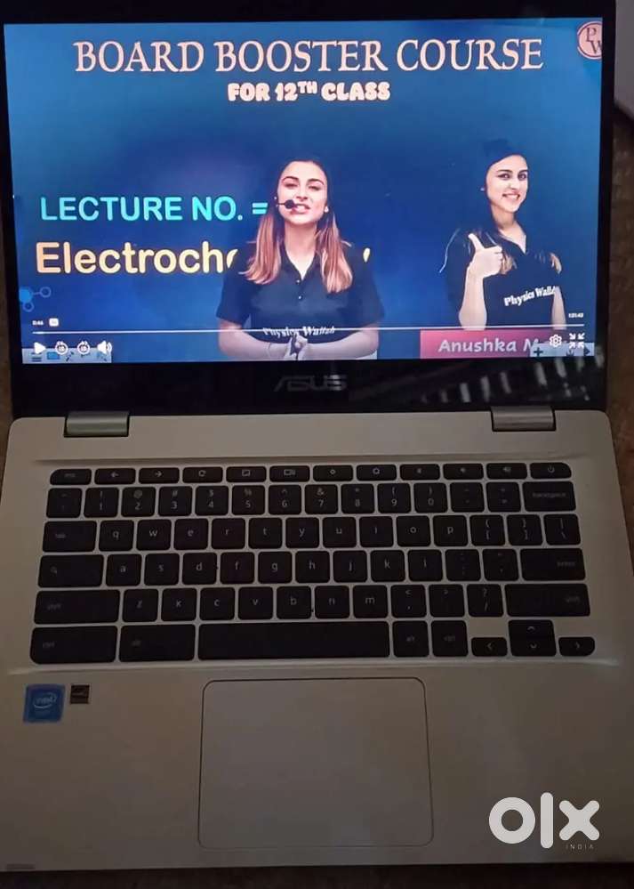 Asus chorombook