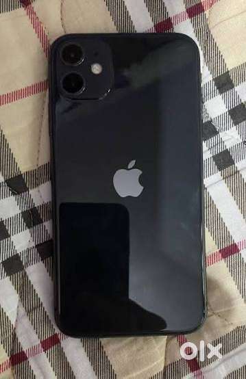 I phone 11 black