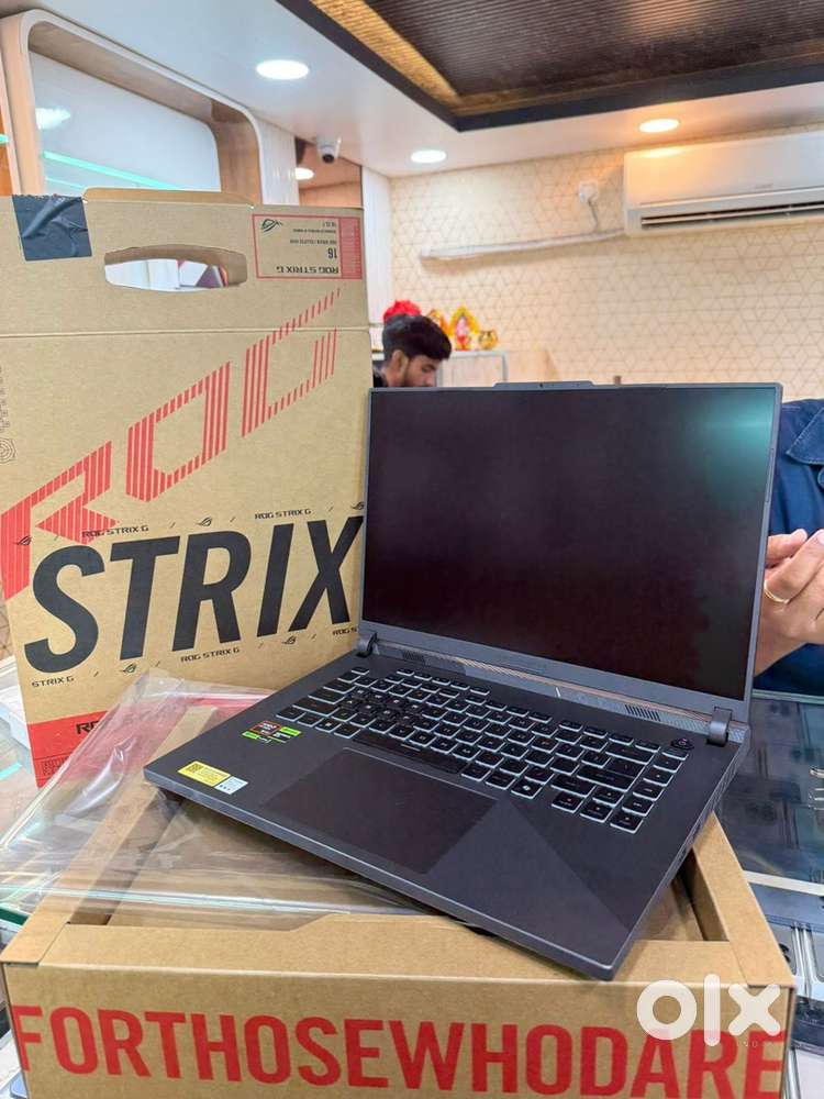 ASUS ROG STRIX G16 16/1 TB BLACK AMD RYZEN 9 JUST BOX OPEN FIXED