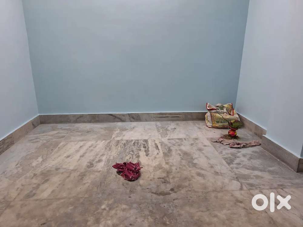 2BHK FLAT AVAILABLE NEARBY 206 FOOT BRIDGE 5 MINUTES