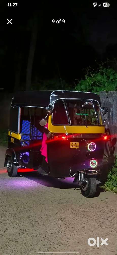 I want auto rickshaw for daily rent