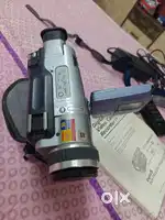 SONY HANDYCAM- VIDEO CAMERA