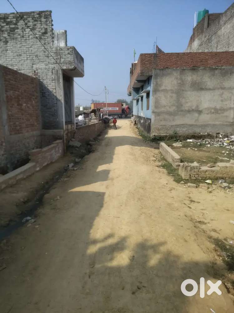 Butiful haous in 180 gaj ka plot