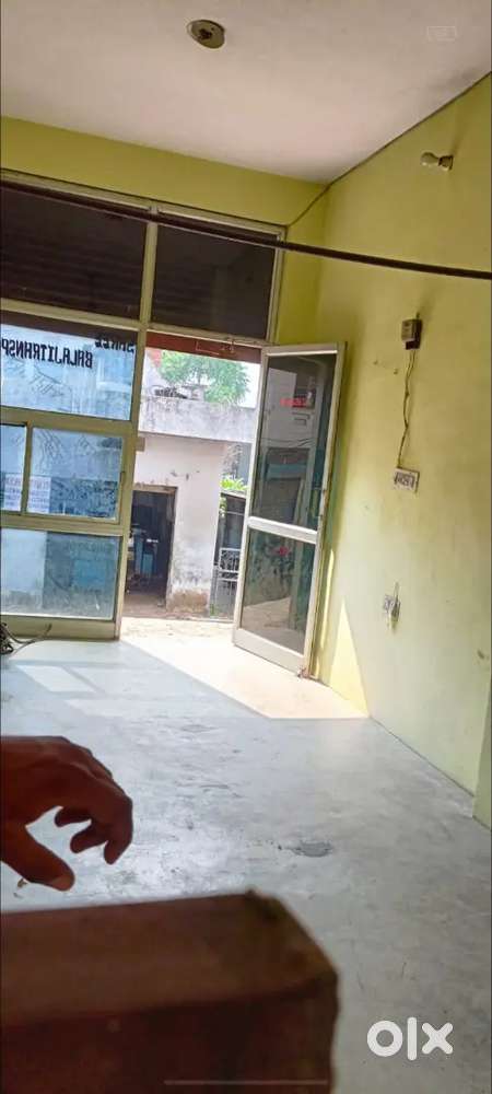 Shop and office available for rent near road 14 jaipur