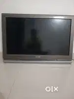 SONY LCD COLOUR TV
