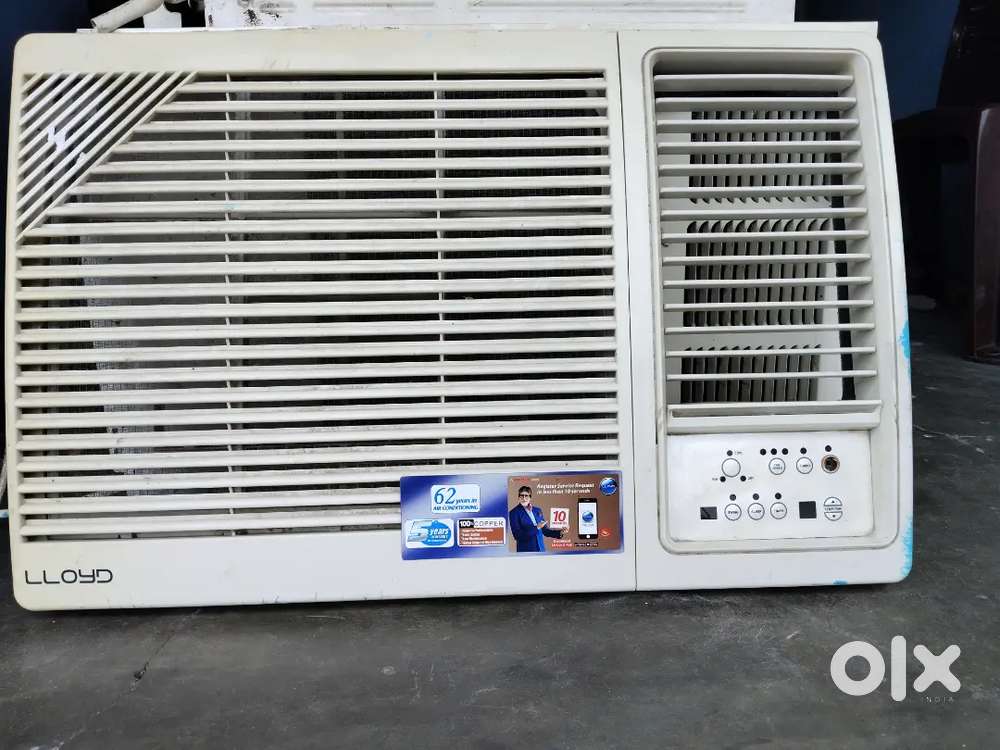 LLoyd window ac