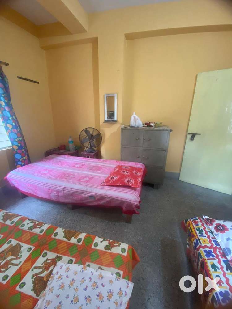 Boys Pg at Vip Kestopur more.