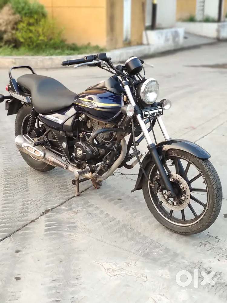 Bajaj avenger street 150cc (2016) model