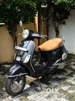 Low-Run Vespa, Excellent Condition