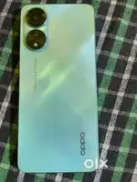 excelllent condition scrathes on screen